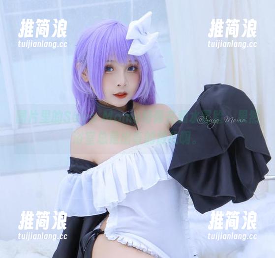 Sayo Momo 图片里的Sayo Momo好像在和水冒险,果然浴室总是出奇的放松啊。